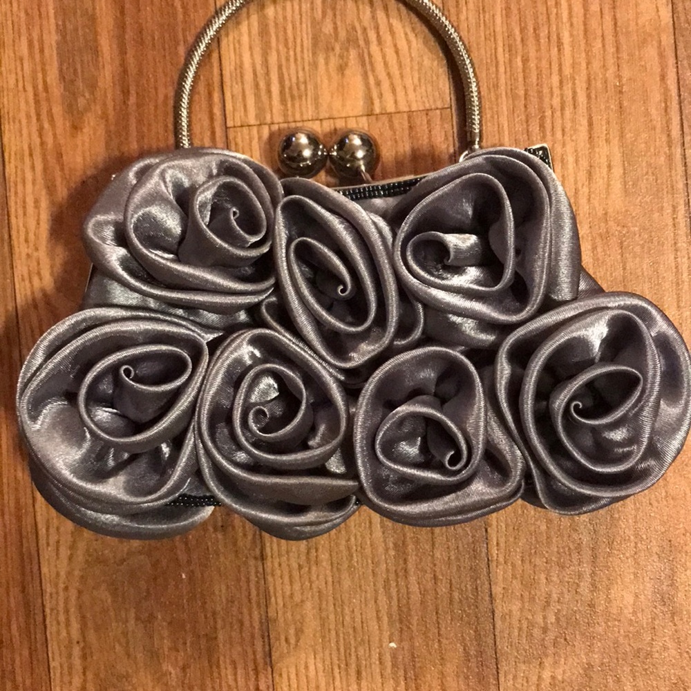 Evening Bags assortment 💕 - Picture 5 of 8